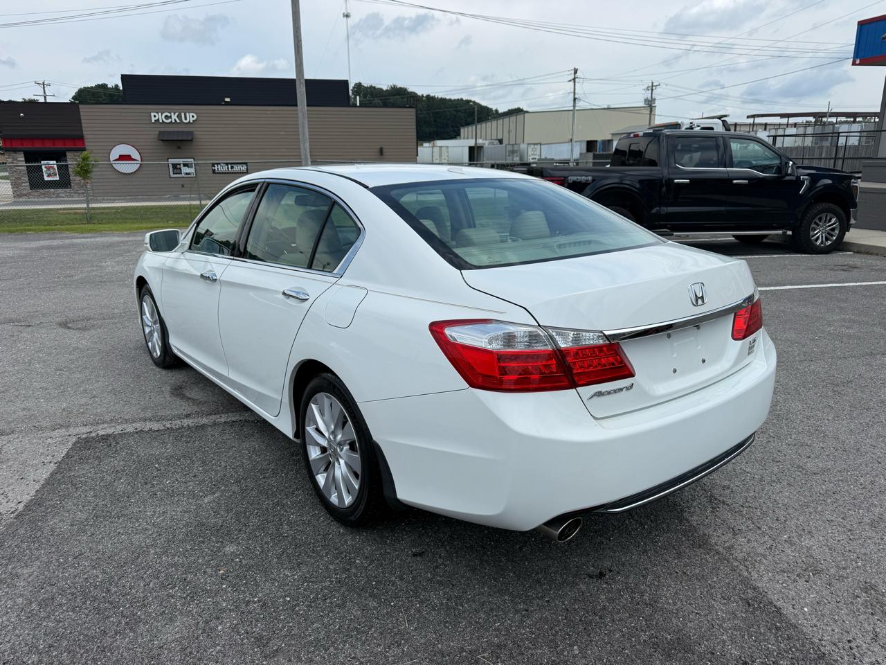 Honda Accord EX-L V6 Sedan AT 2013