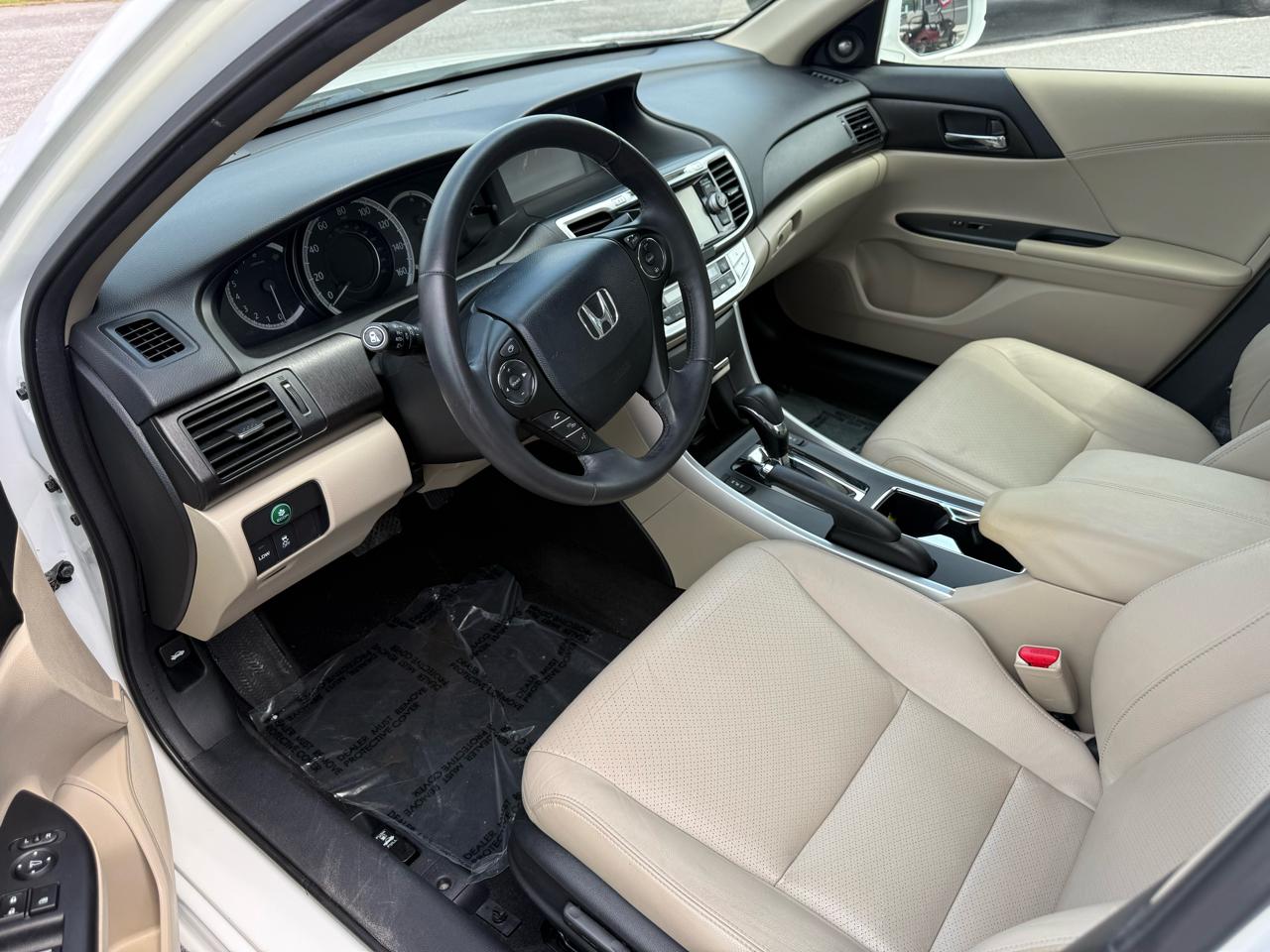 Honda Accord EX-L V6 Sedan AT 2013