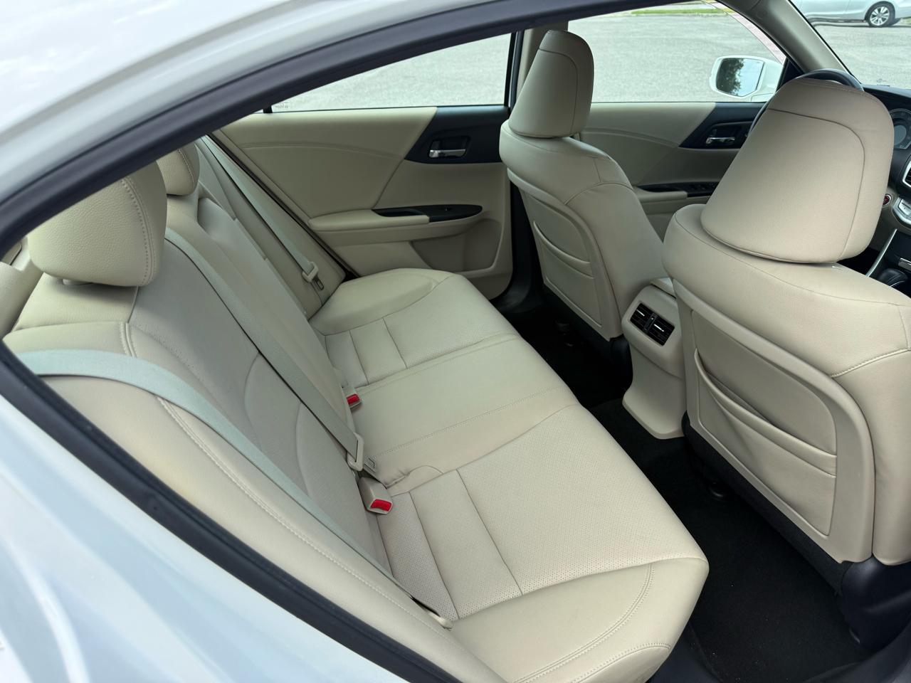 Honda Accord EX-L V6 Sedan AT 2013