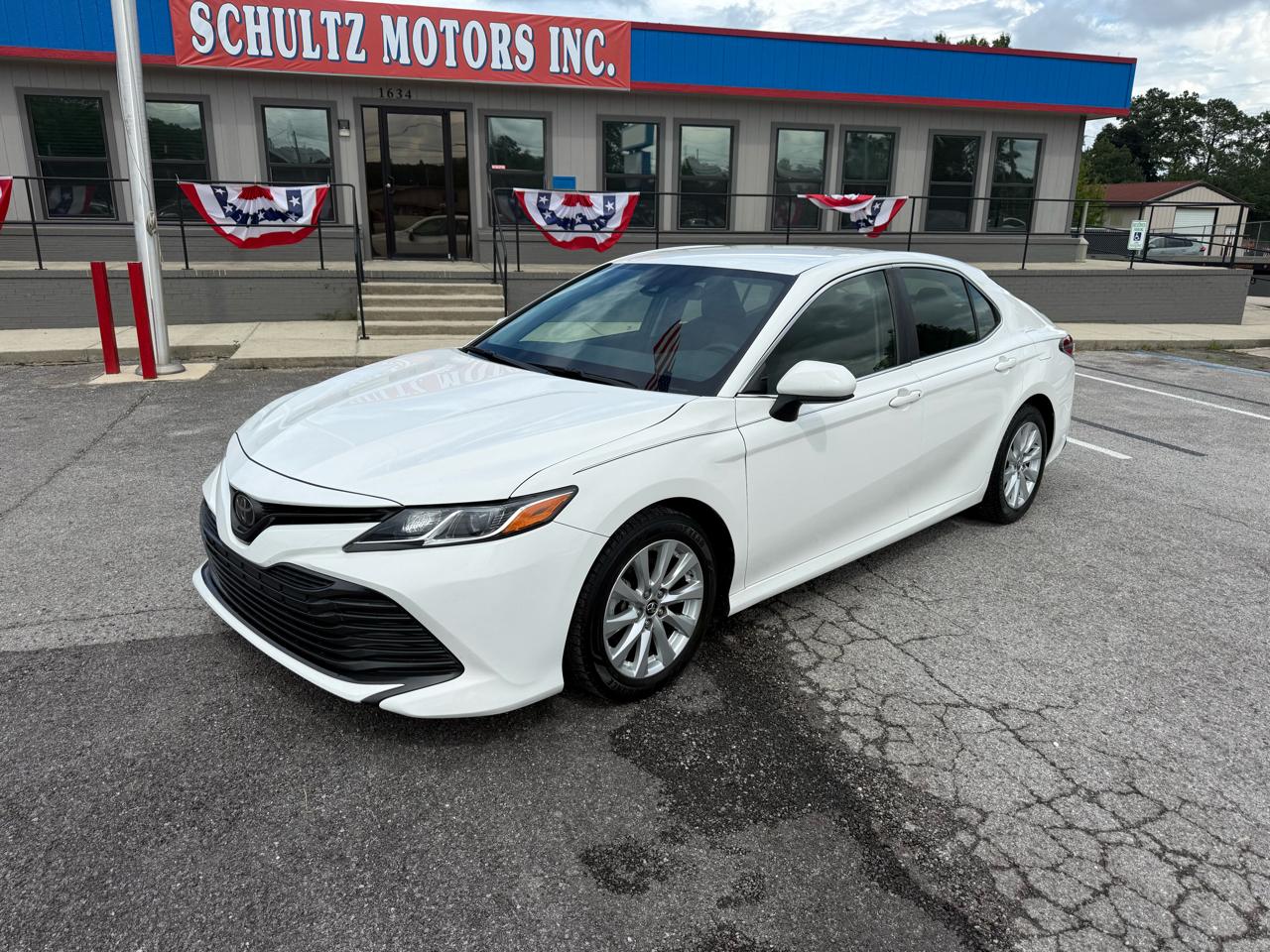 2018 Toyota Camry LE