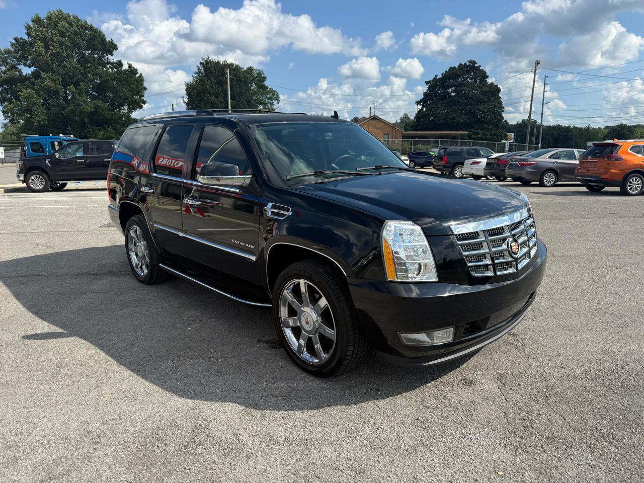 Cadillac Escalade 2WD Luxury 2013
