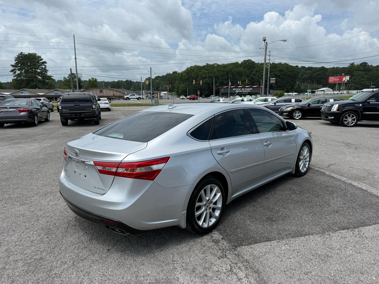 Toyota Avalon XLE 2014