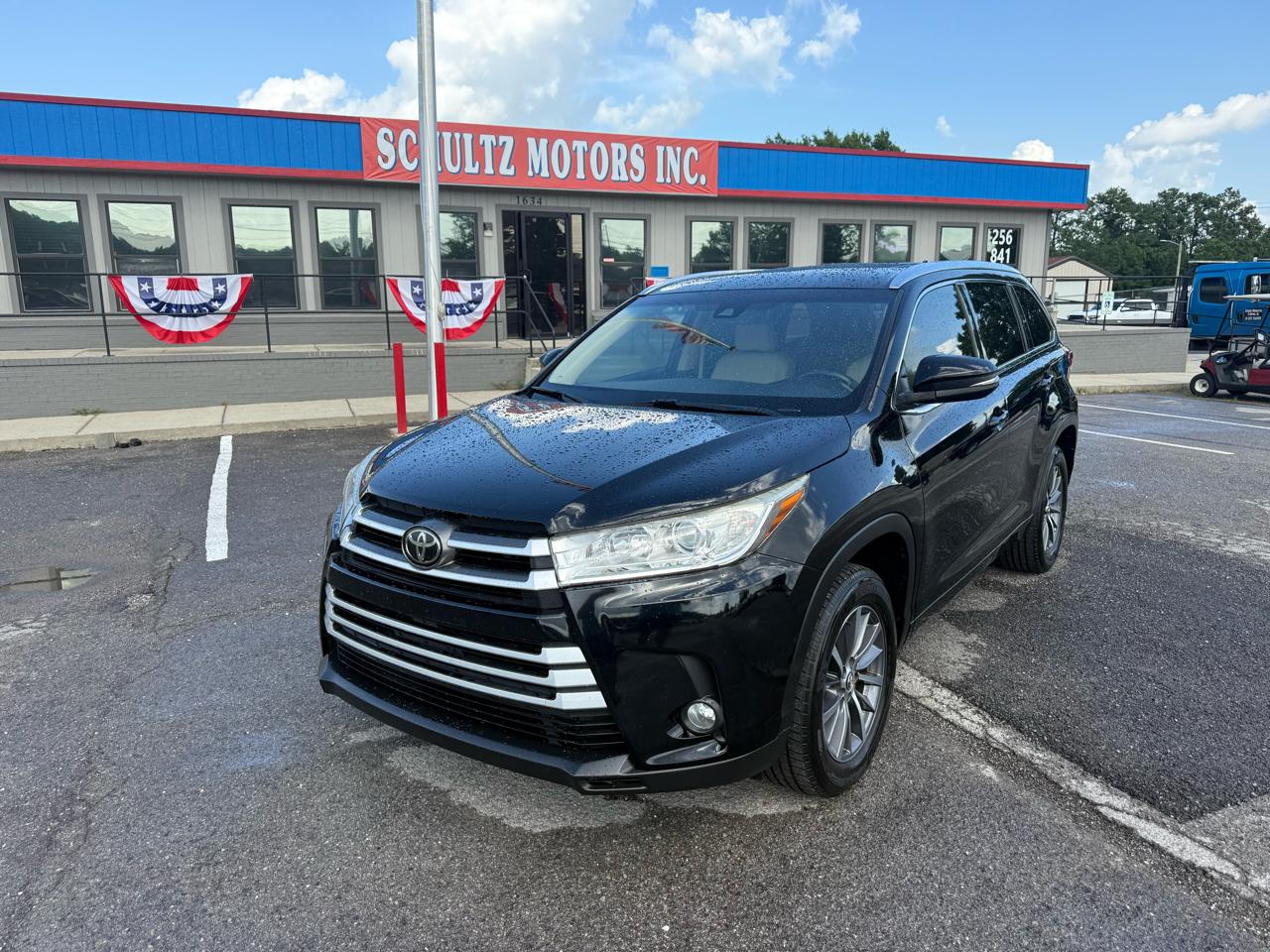 Toyota Highlander XLE FWD V6 2017
