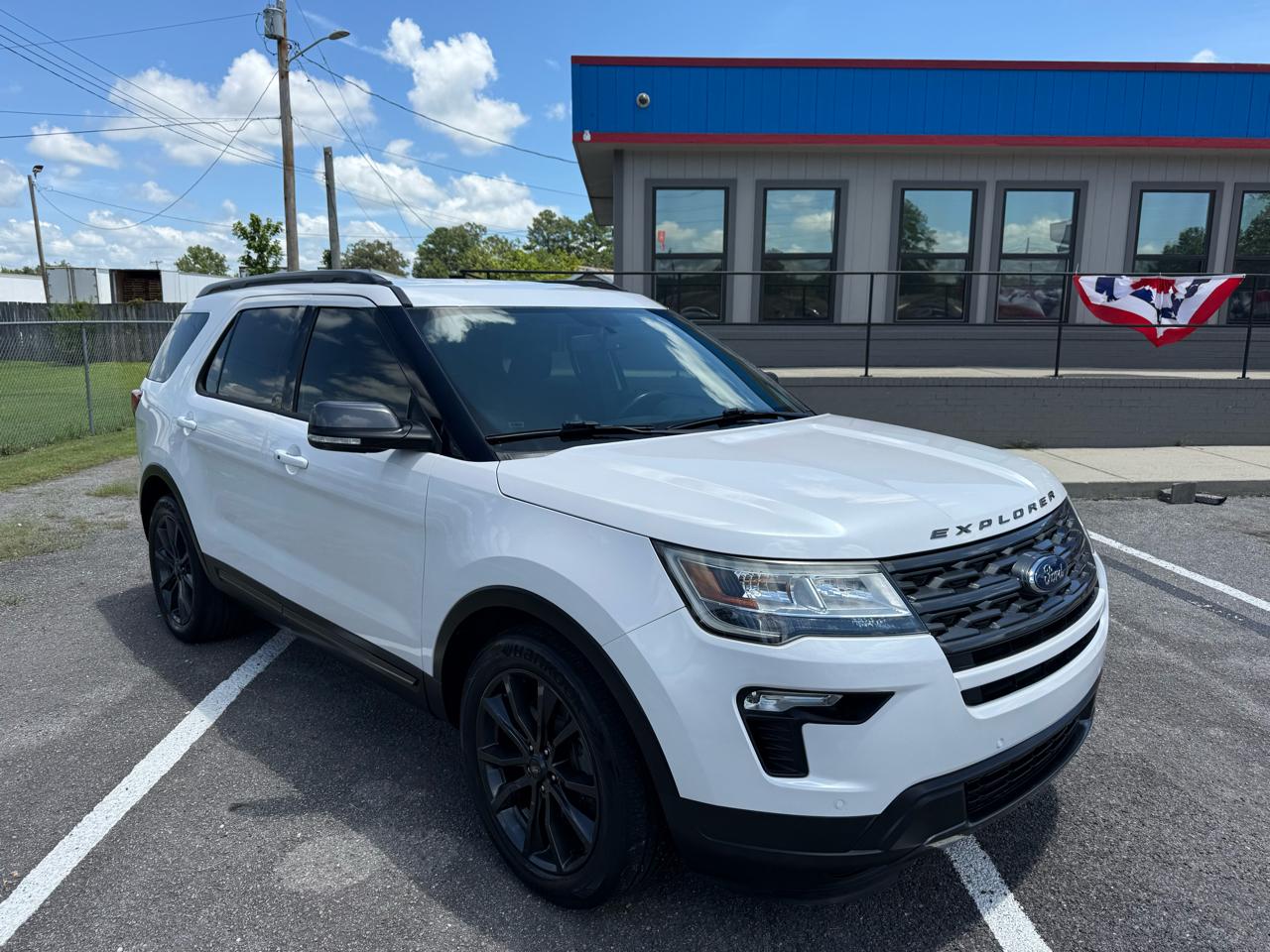 Ford Explorer XLT FWD 2019
