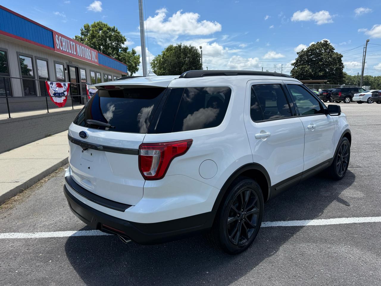 Ford Explorer XLT FWD 2019