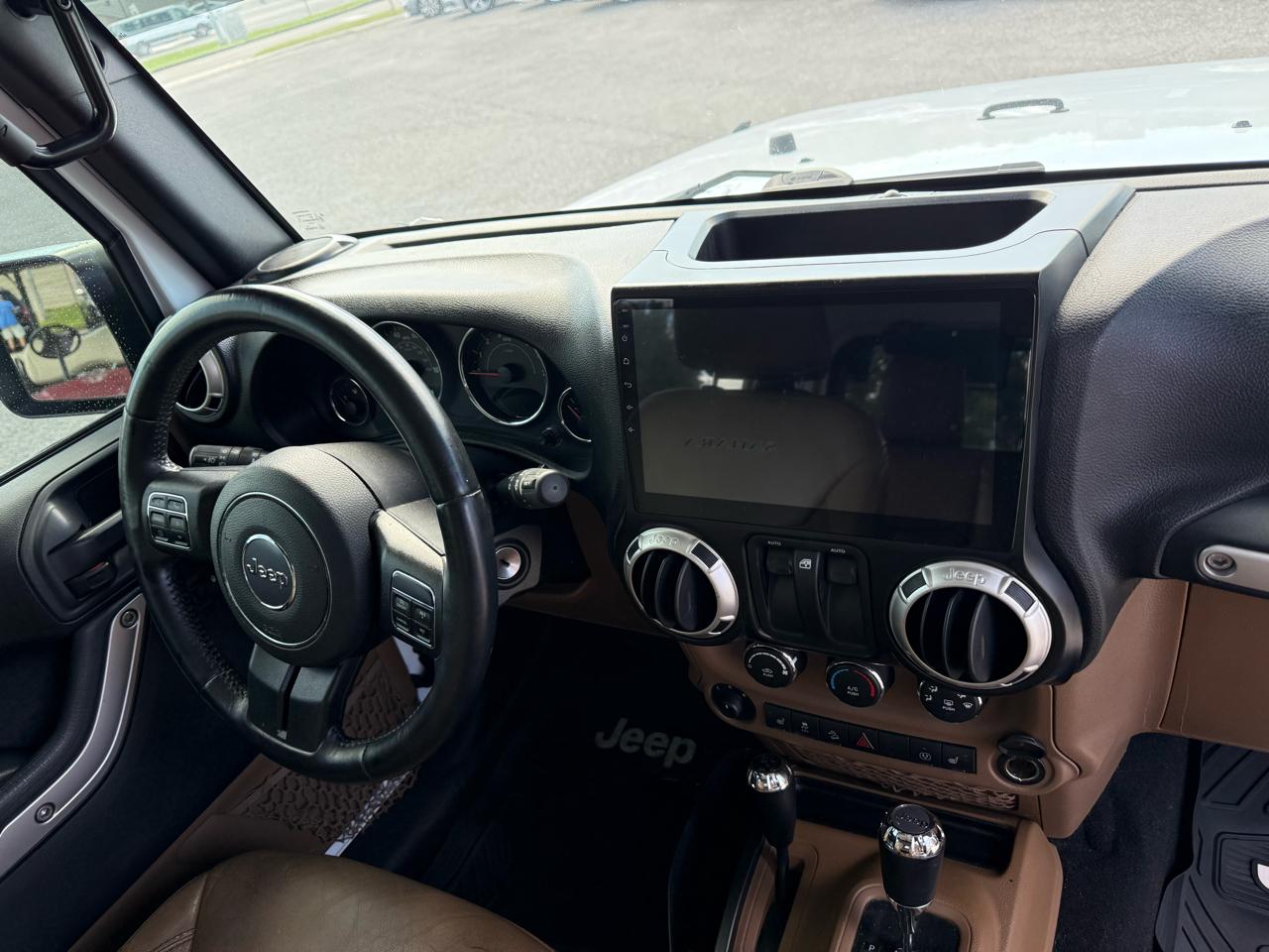 Jeep Wrangler Sahara 4WD 2017
