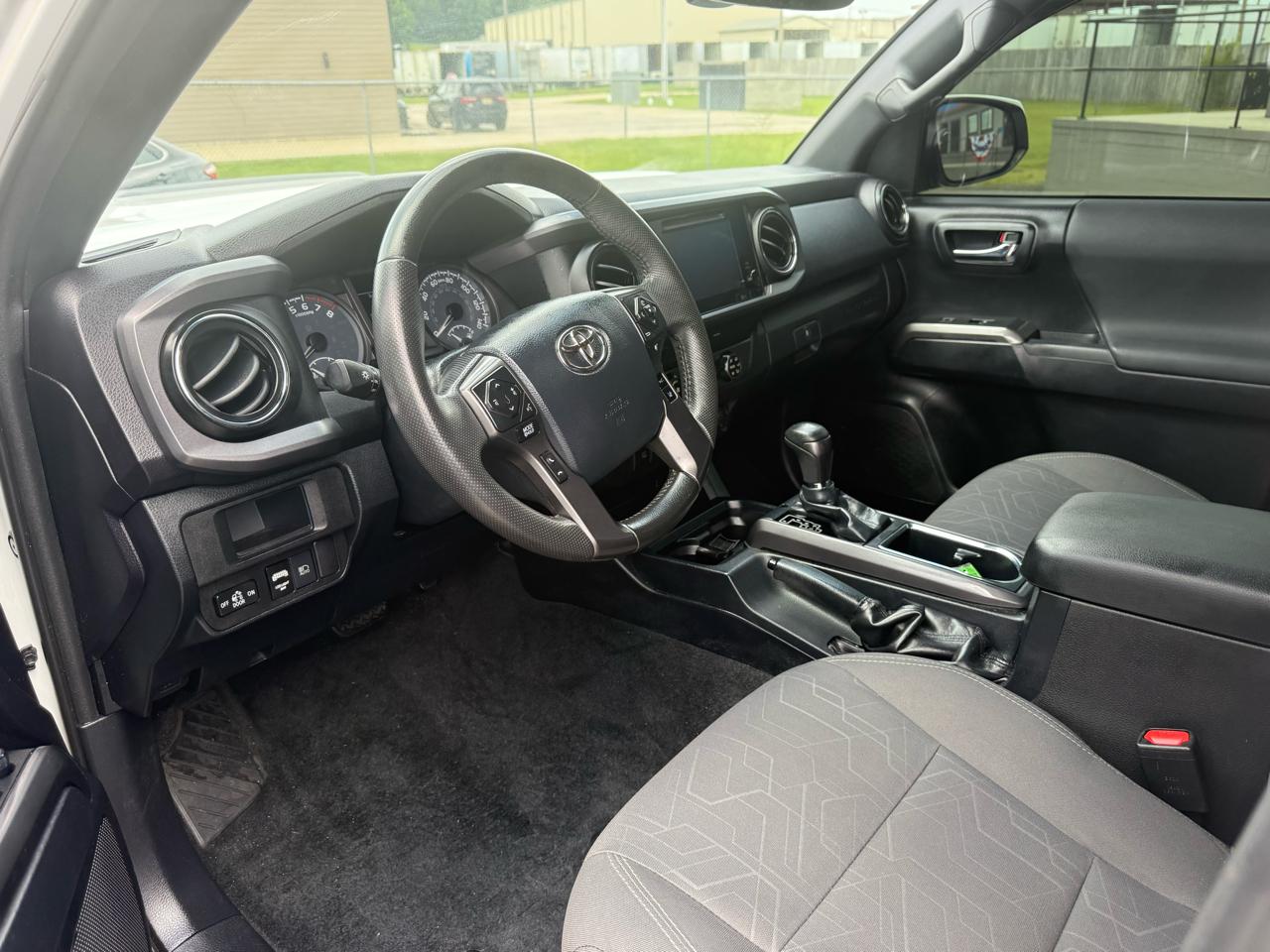Toyota Tacoma SR5 Double Cab Super Long Bed V6 6AT 4WD 2019