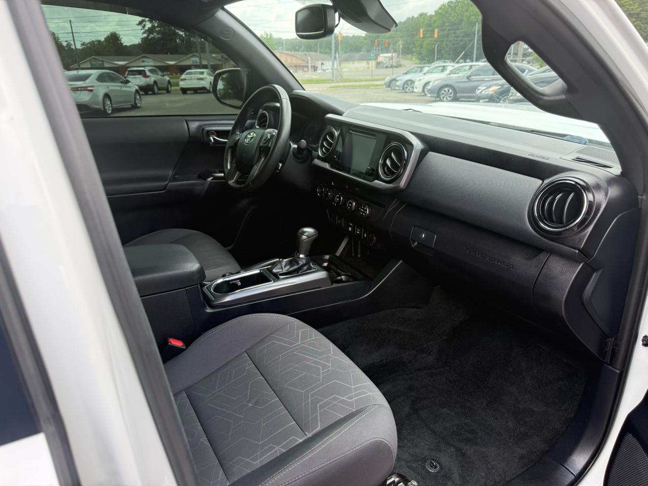 Toyota Tacoma SR5 Double Cab Super Long Bed V6 6AT 4WD 2019