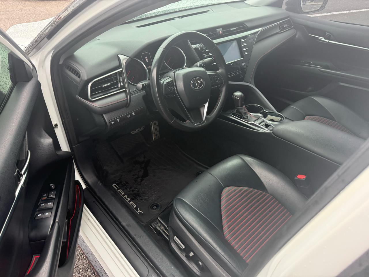 Toyota Camry XSE V6 2020