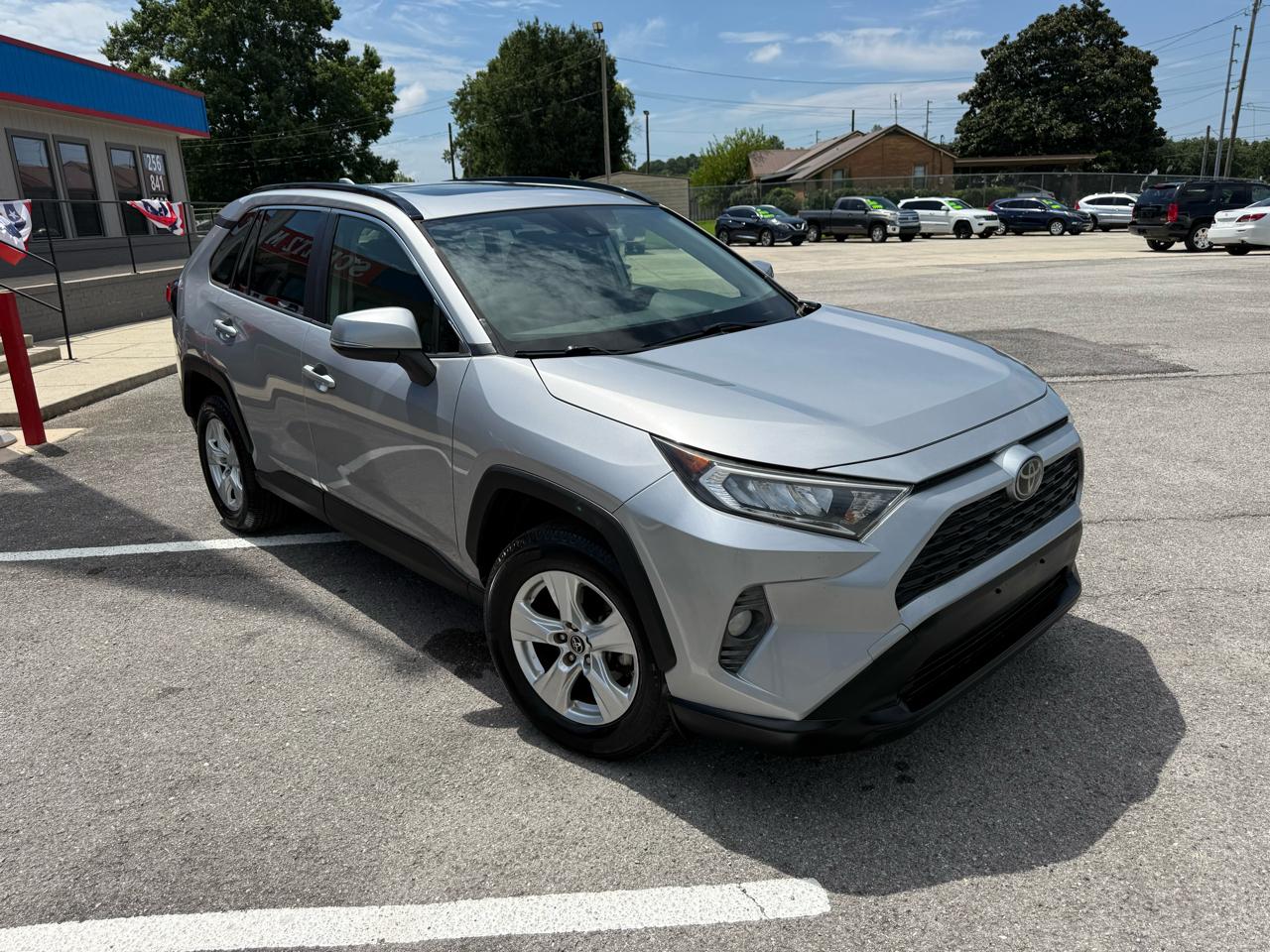 Toyota RAV4 XLE 2019