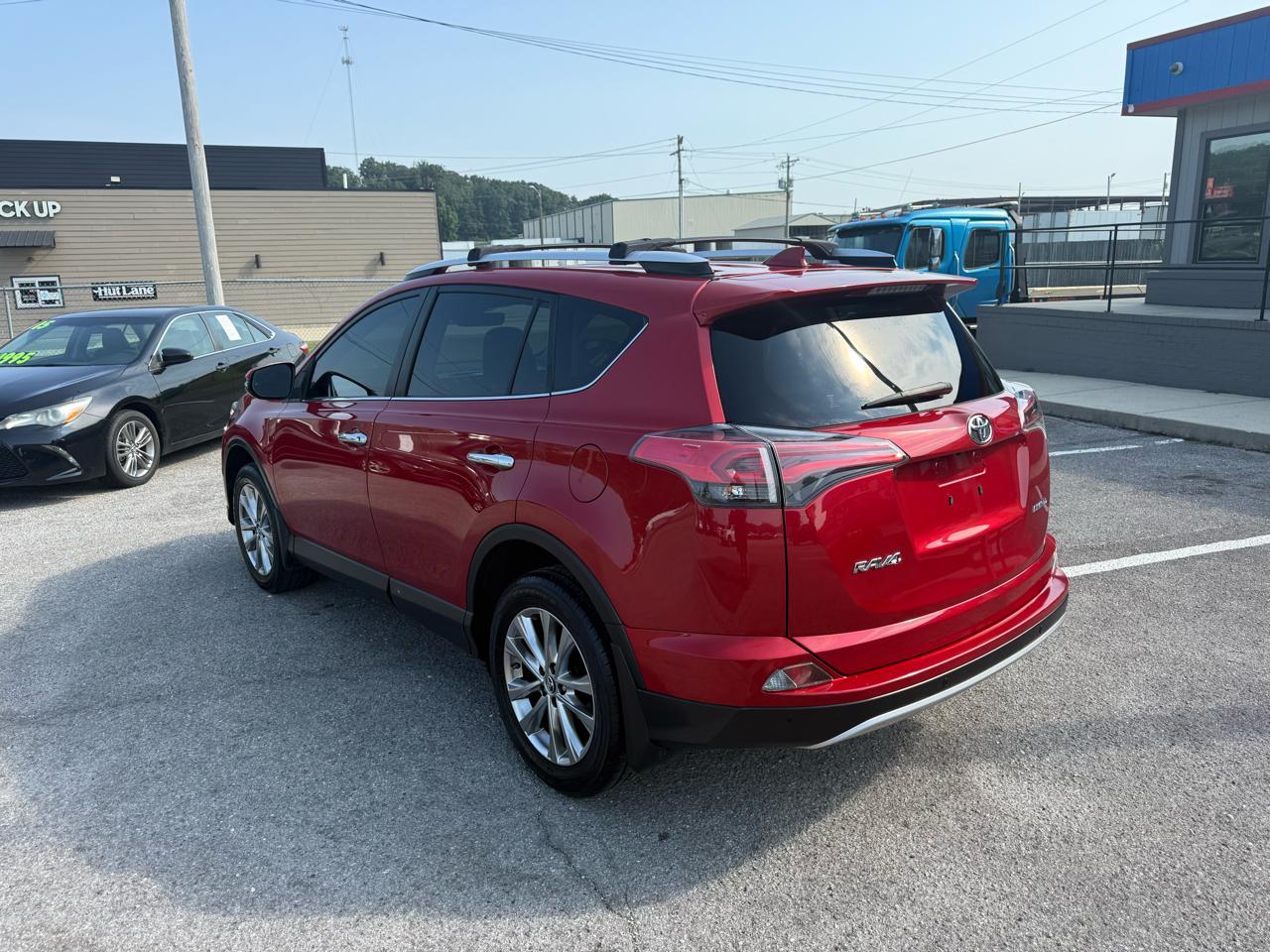 Toyota RAV4 Limited FWD 2016