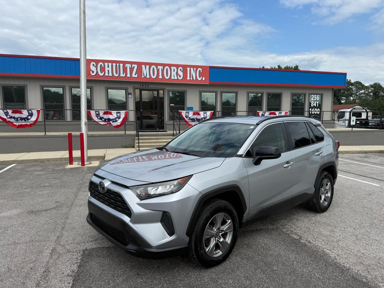 2019 Toyota RAV4 LE