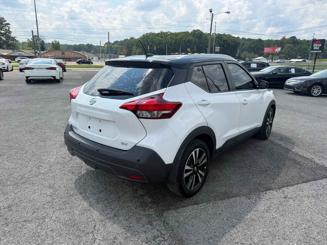 Nissan Kicks SV 2020