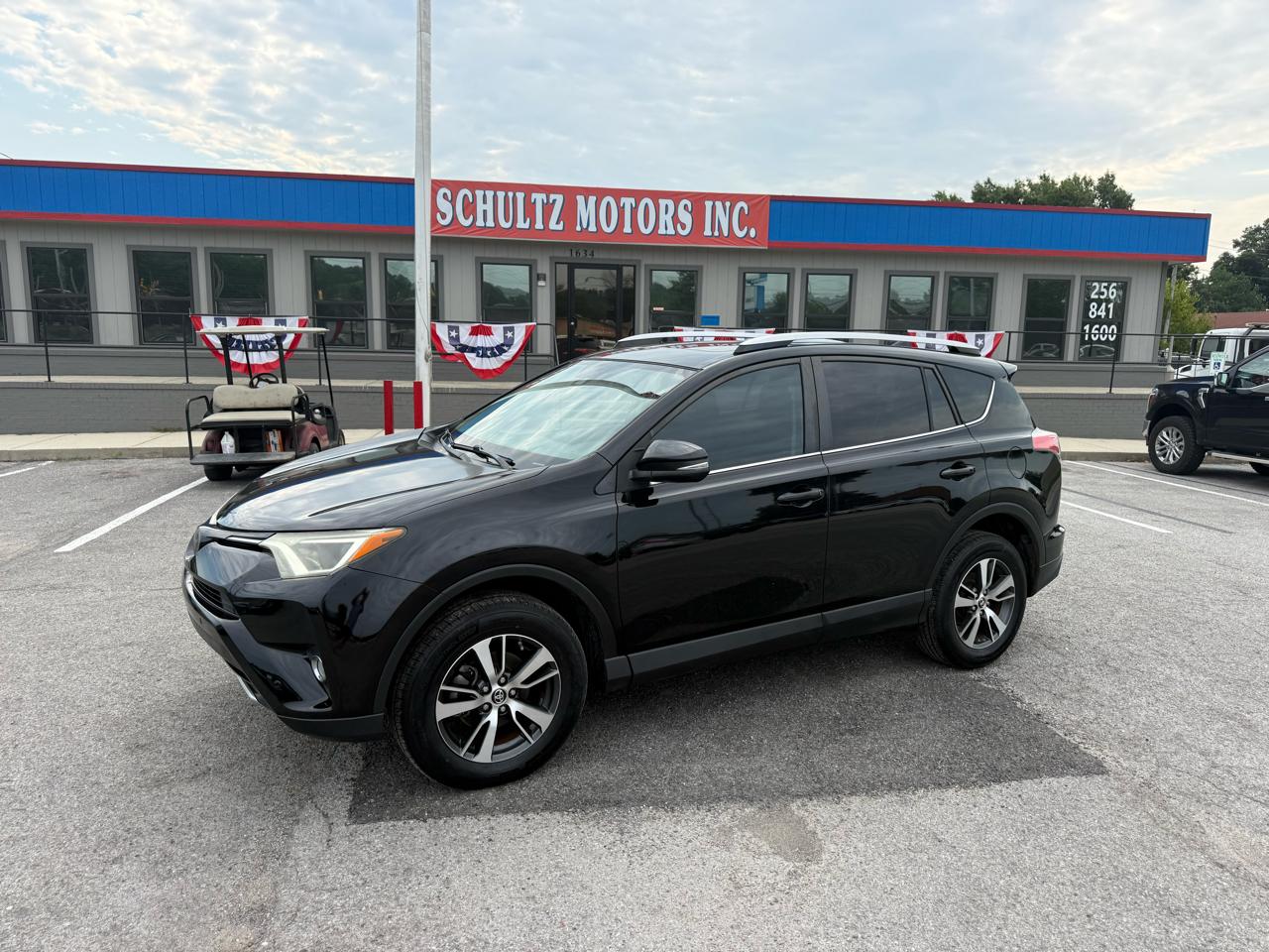 Toyota RAV4 XLE FWD 2016