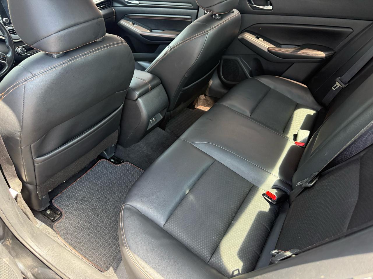 2021 Nissan Altima SR - Photo 6