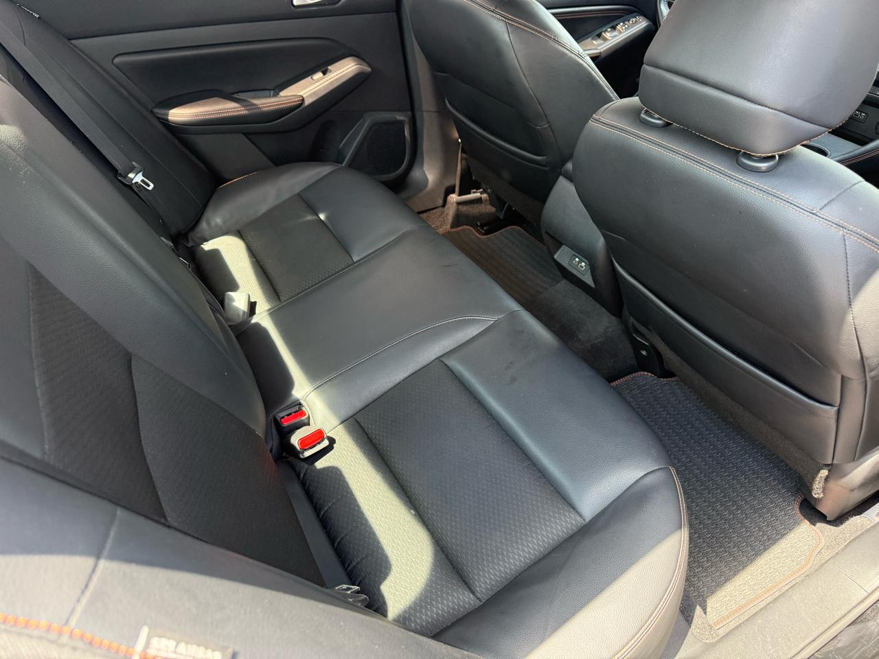 2021 Nissan Altima SR - Photo 7