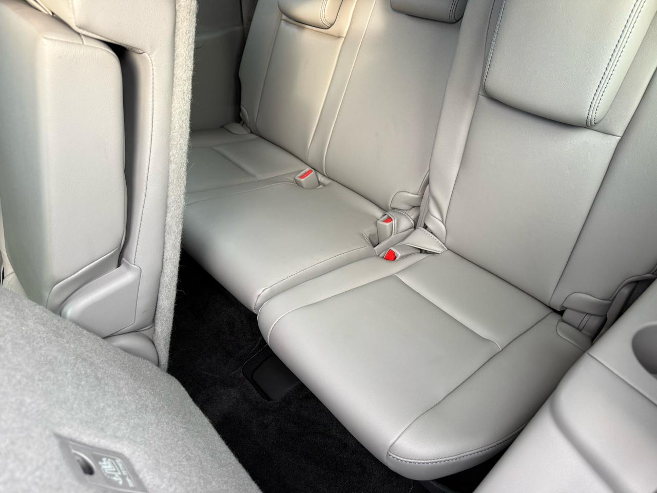 2017 Toyota Highlander XLE - Photo 6