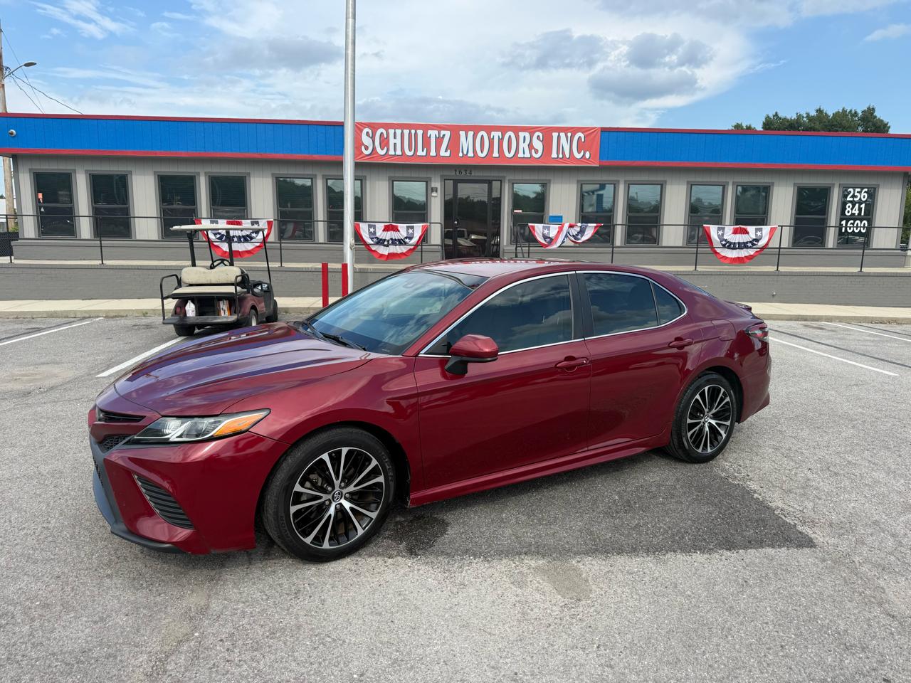 Toyota Camry SE 2018