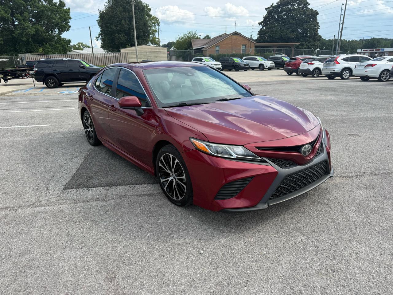 Toyota Camry SE 2018