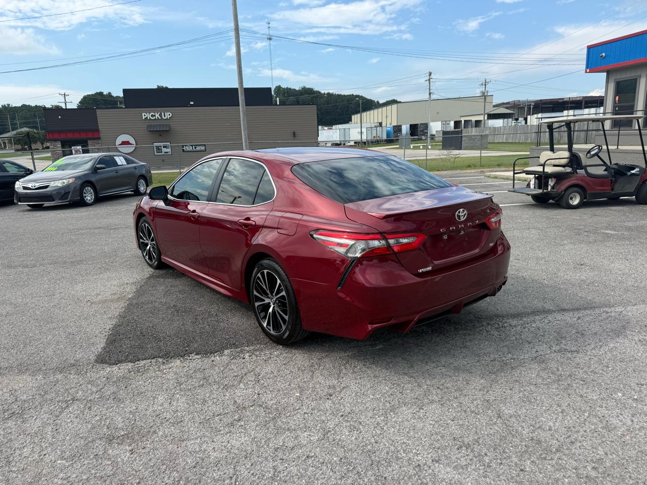 Toyota Camry SE 2018