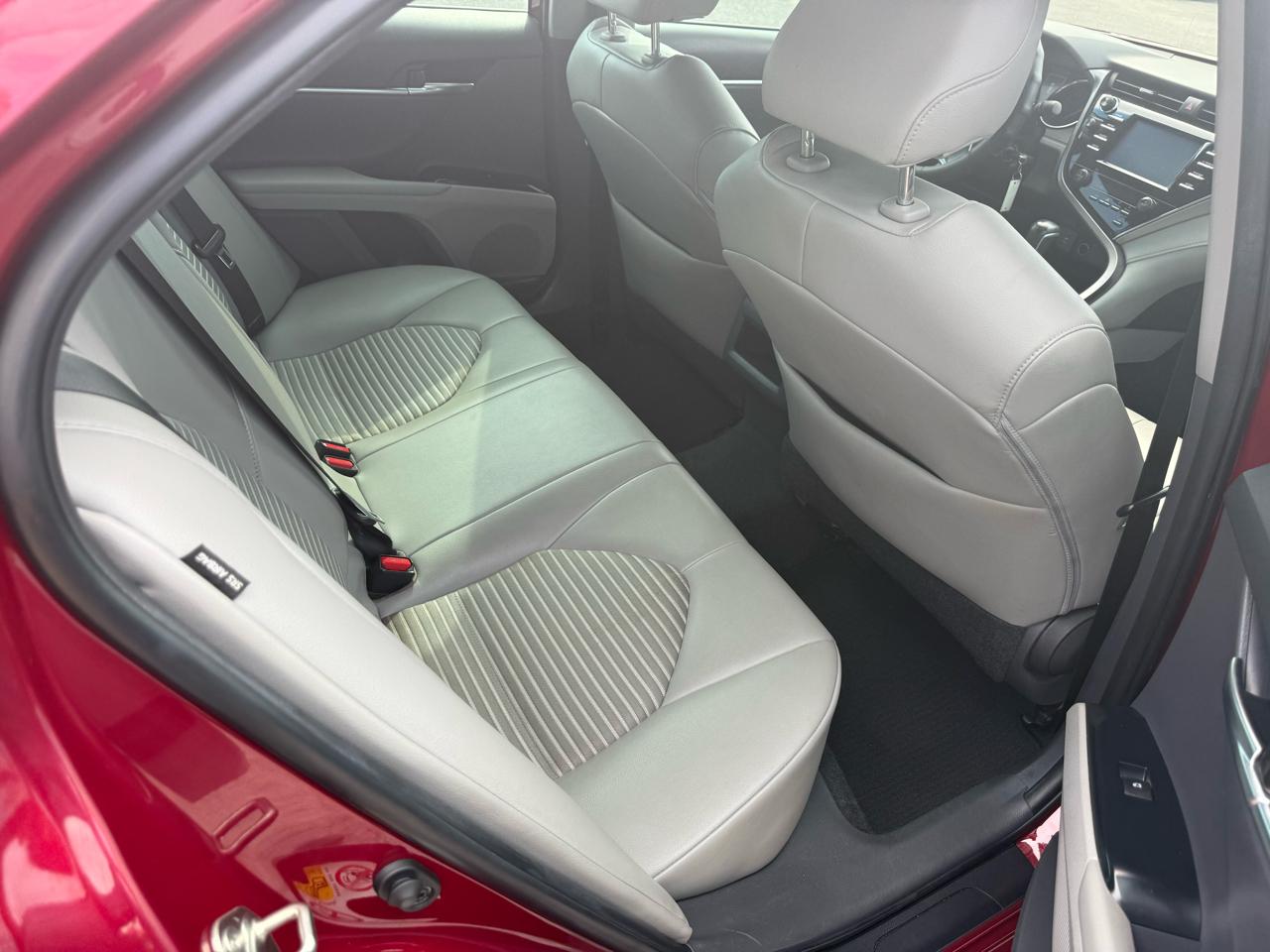 Toyota Camry SE 2018
