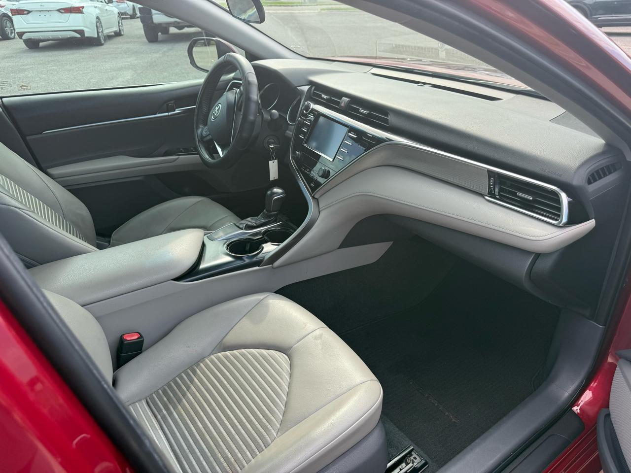 Toyota Camry SE 2018