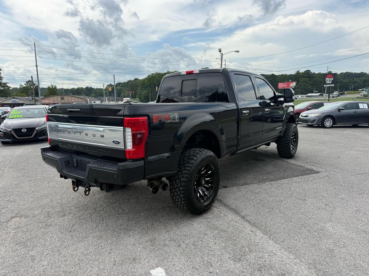 Ford F-250 SD XL Crew Cab 4WD 2017