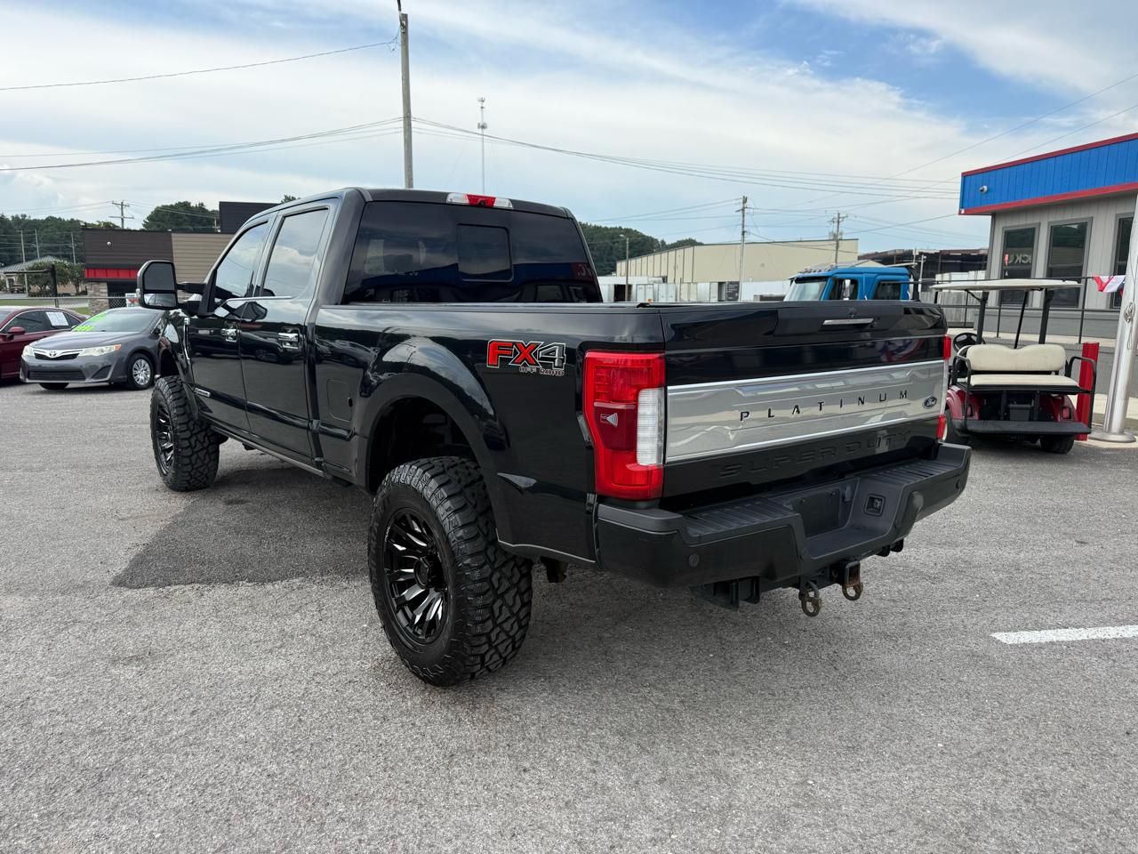 Ford F-250 SD XL Crew Cab 4WD 2017