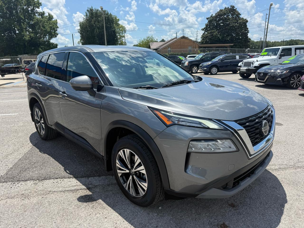 Nissan Rogue SV 2021