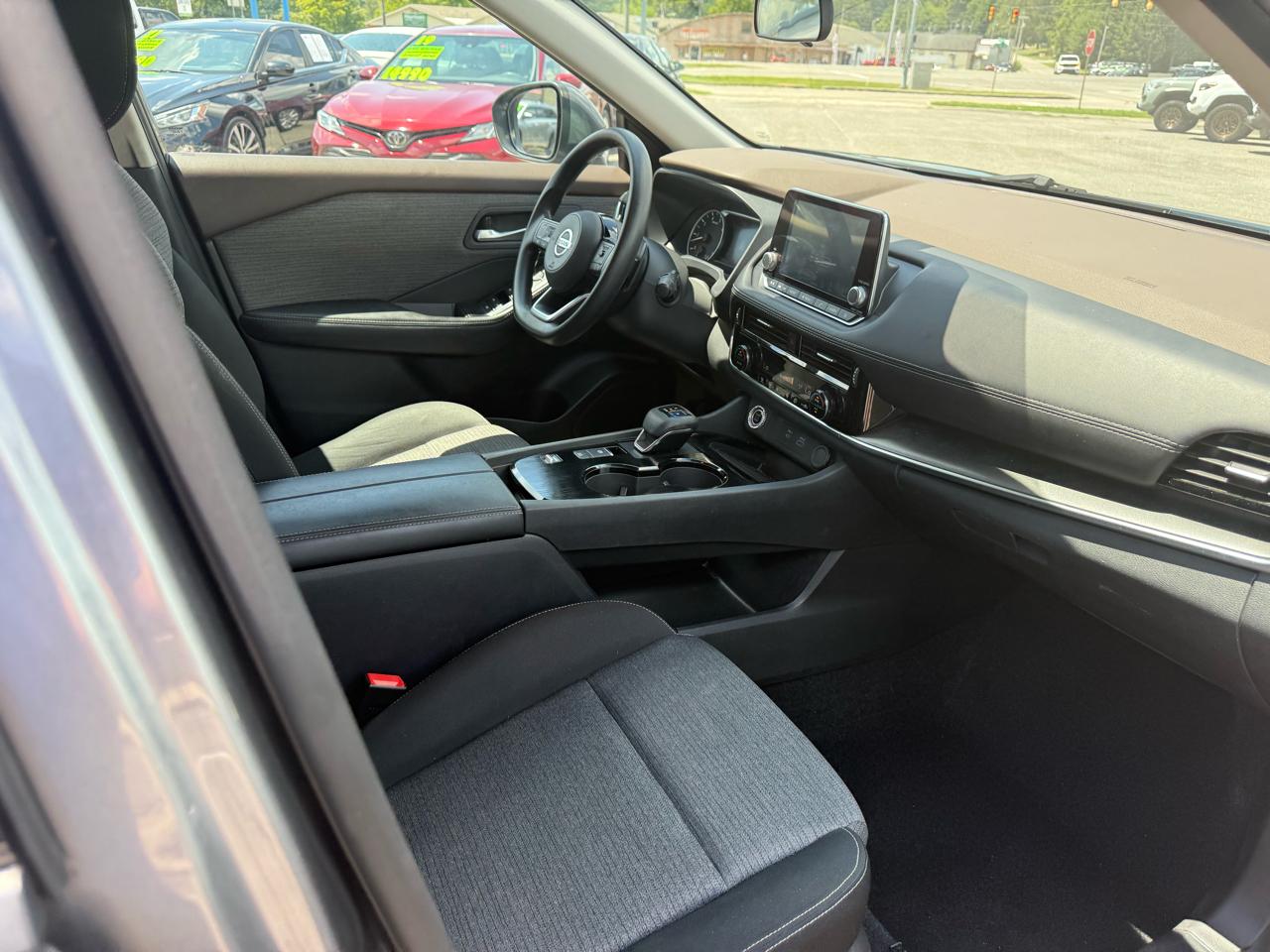Nissan Rogue SV 2021