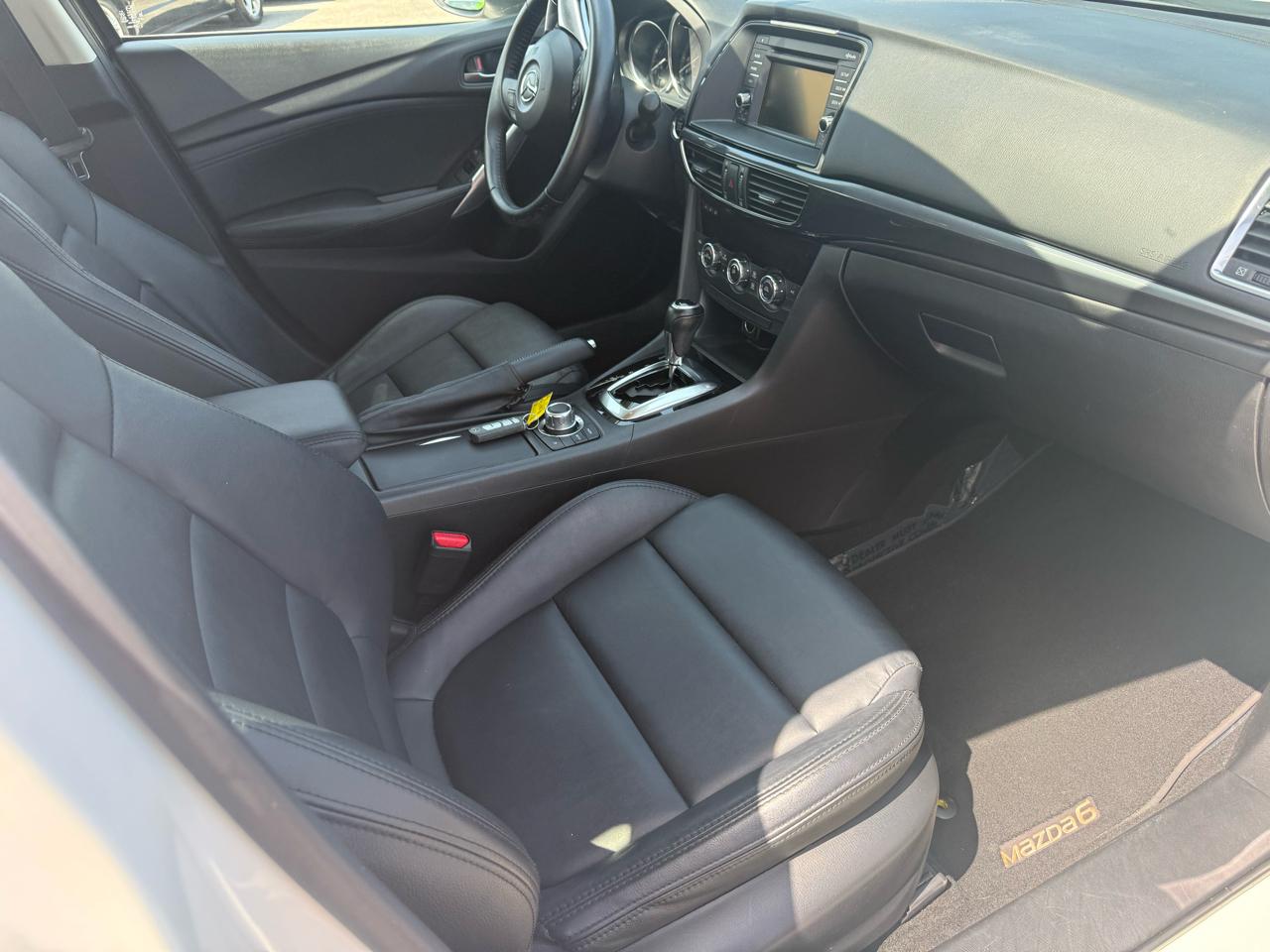 Mazda MAZDA6 i Touring 2014