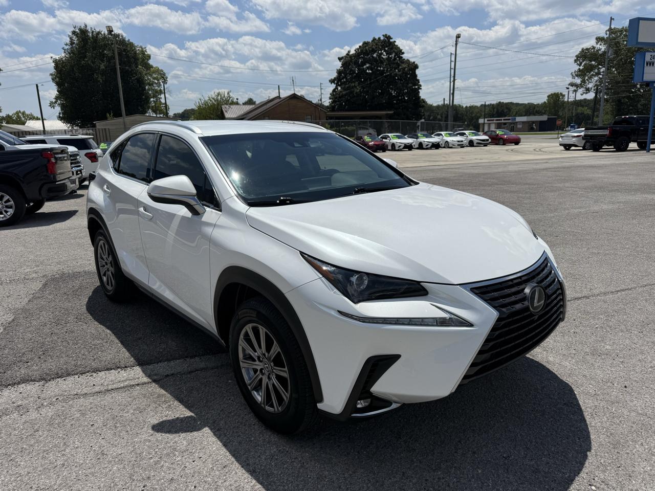 Lexus NX 200t FWD 2018