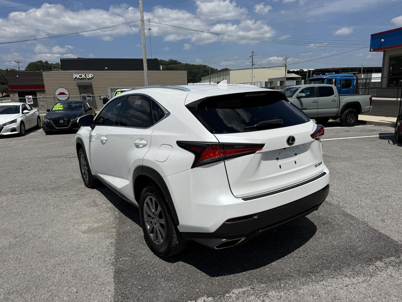 Lexus NX 200t FWD 2018