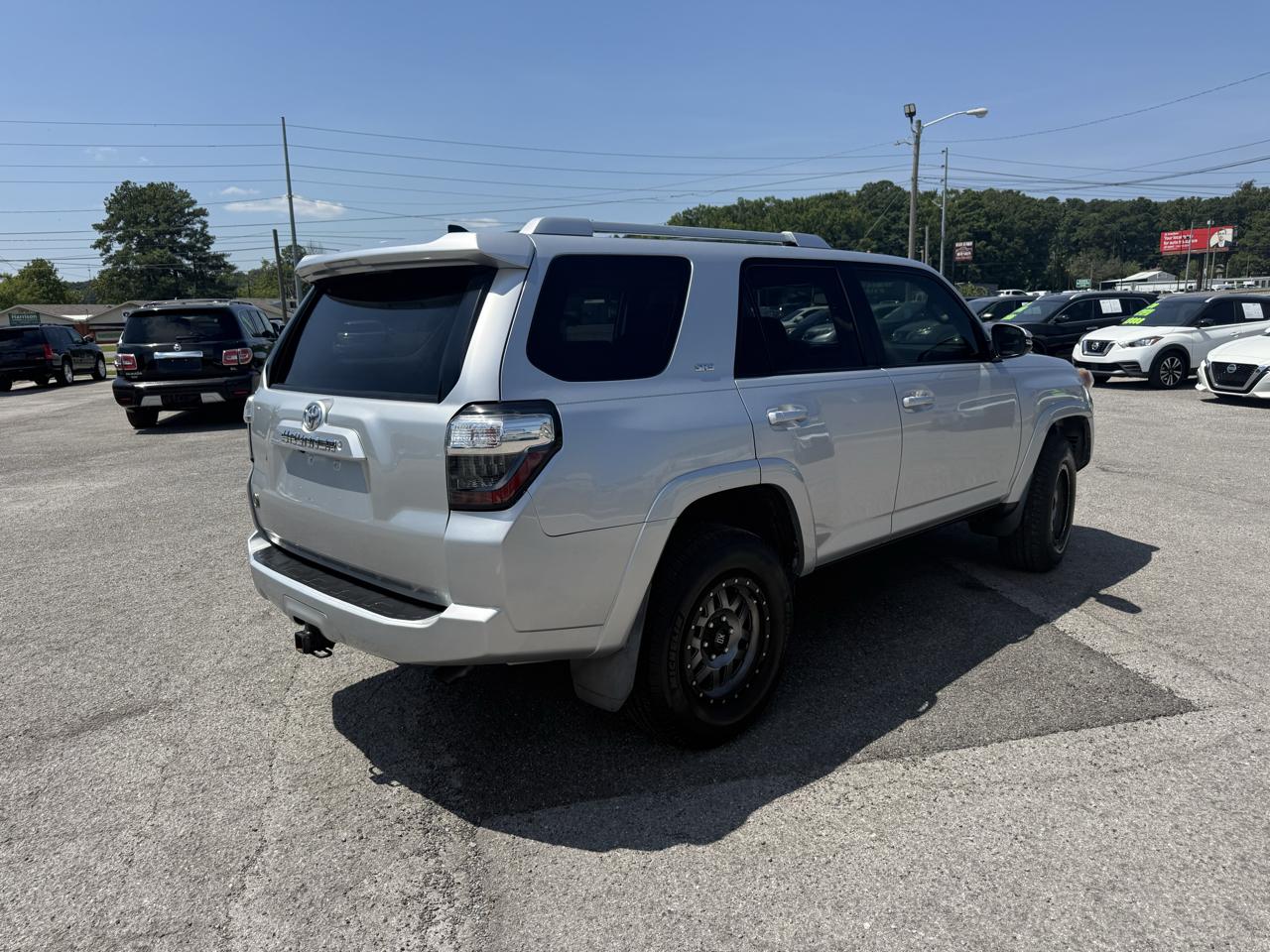Toyota 4Runner SR5 4WD 2016
