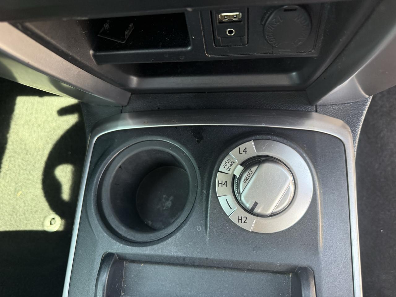Toyota 4Runner SR5 4WD 2016