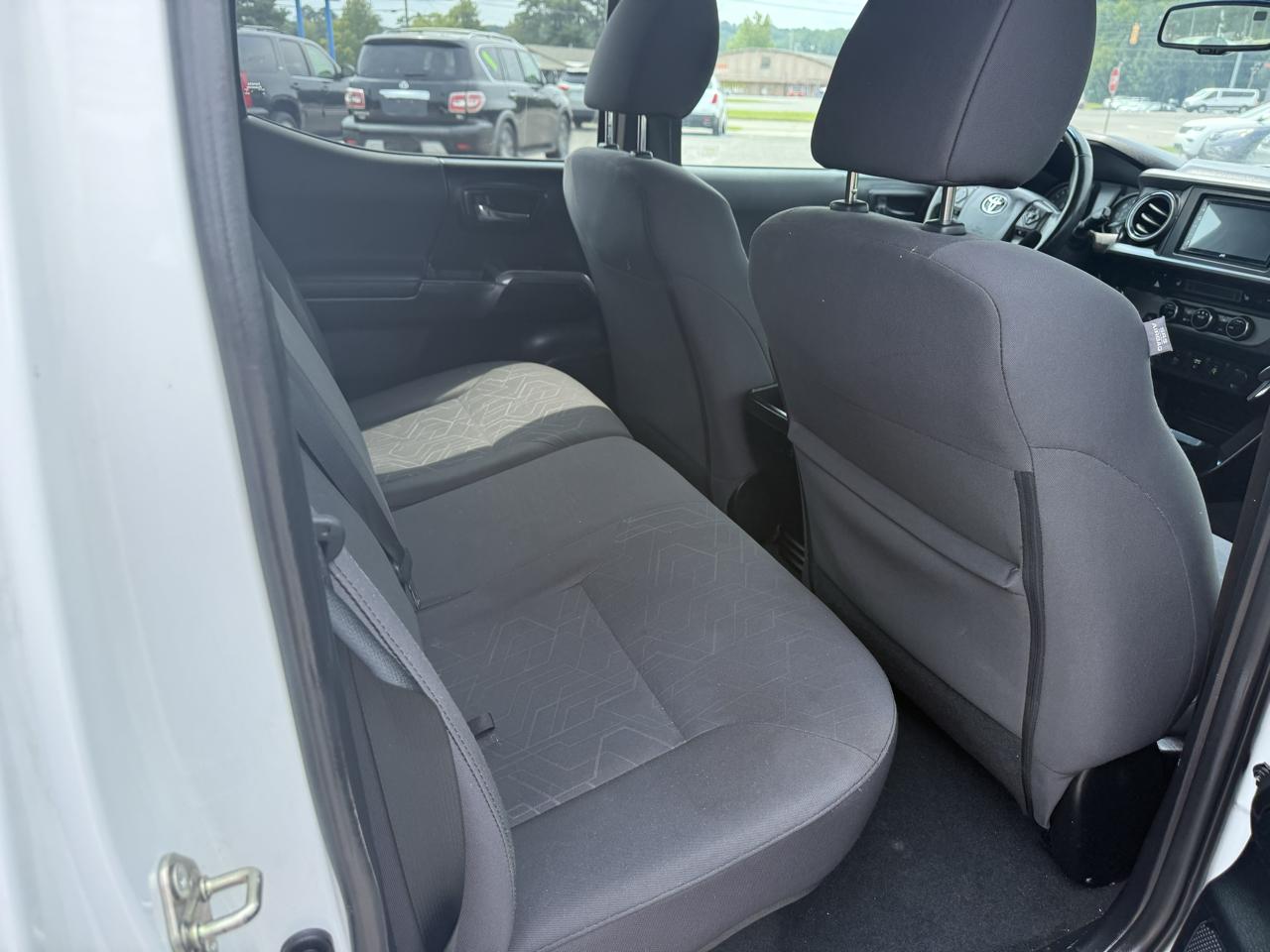 Toyota Tacoma SR5 Double Cab Long Bed V6 6AT 2WD 2016