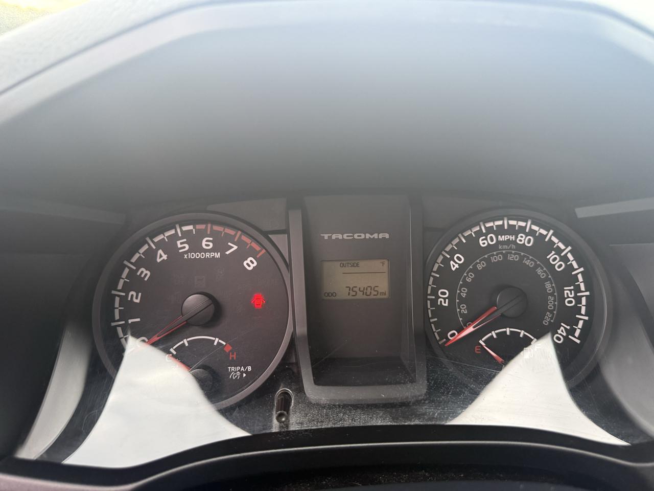 Toyota Tacoma SR5 Access Cab I4 6AT 2WD 2016