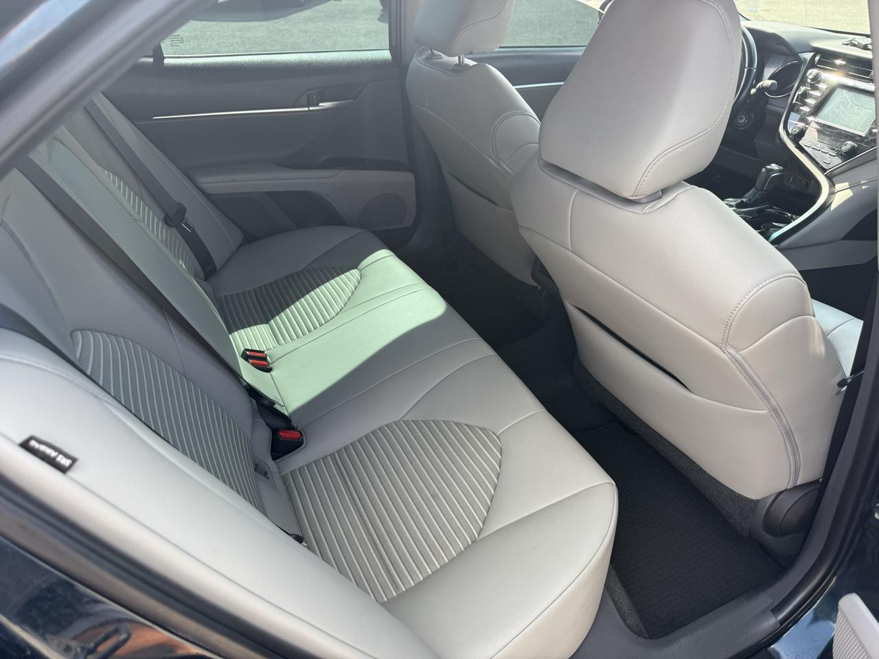 Toyota Camry SE 2018