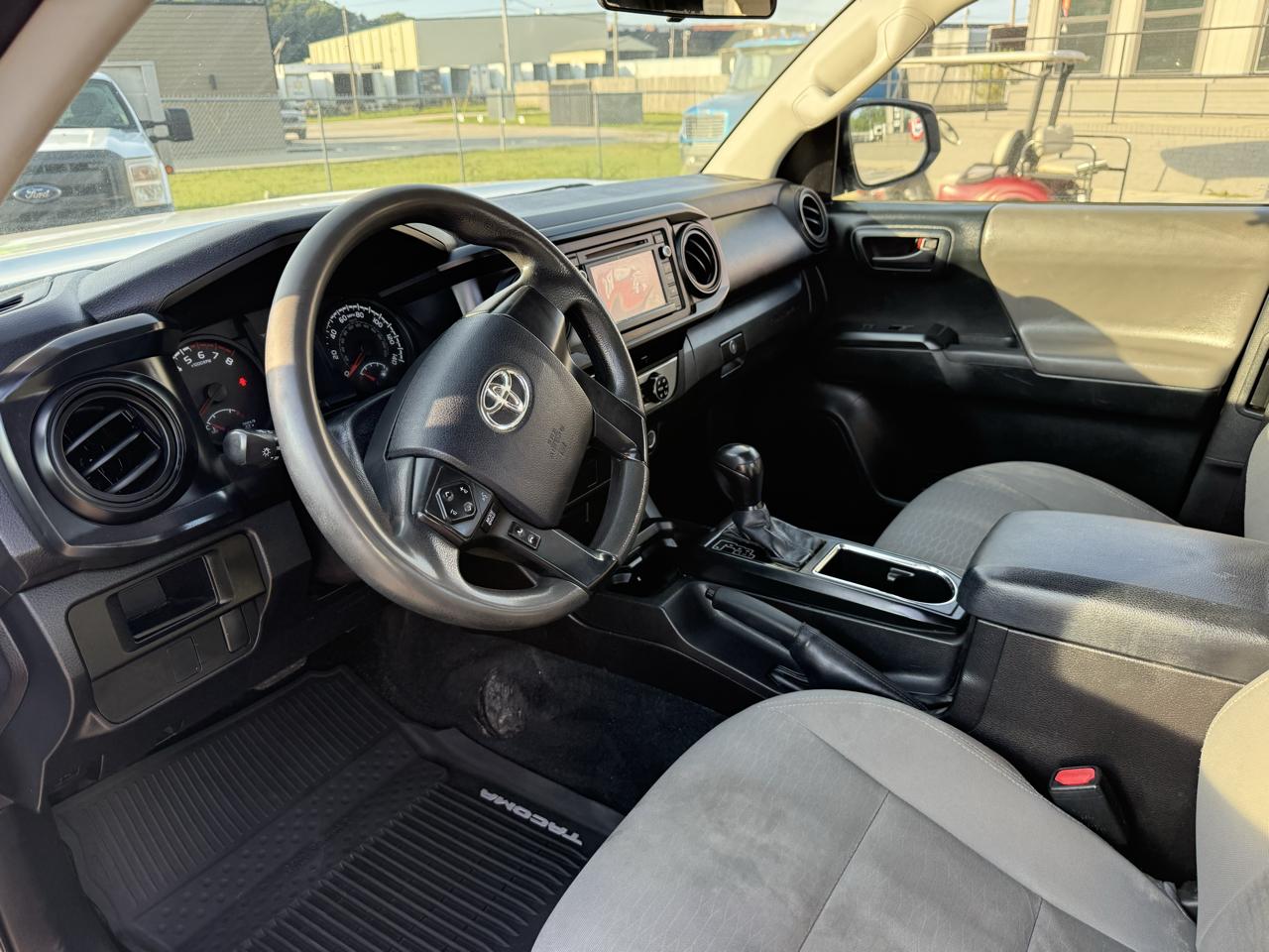 Toyota Tacoma SR5 Access Cab I4 6AT 2WD 2016