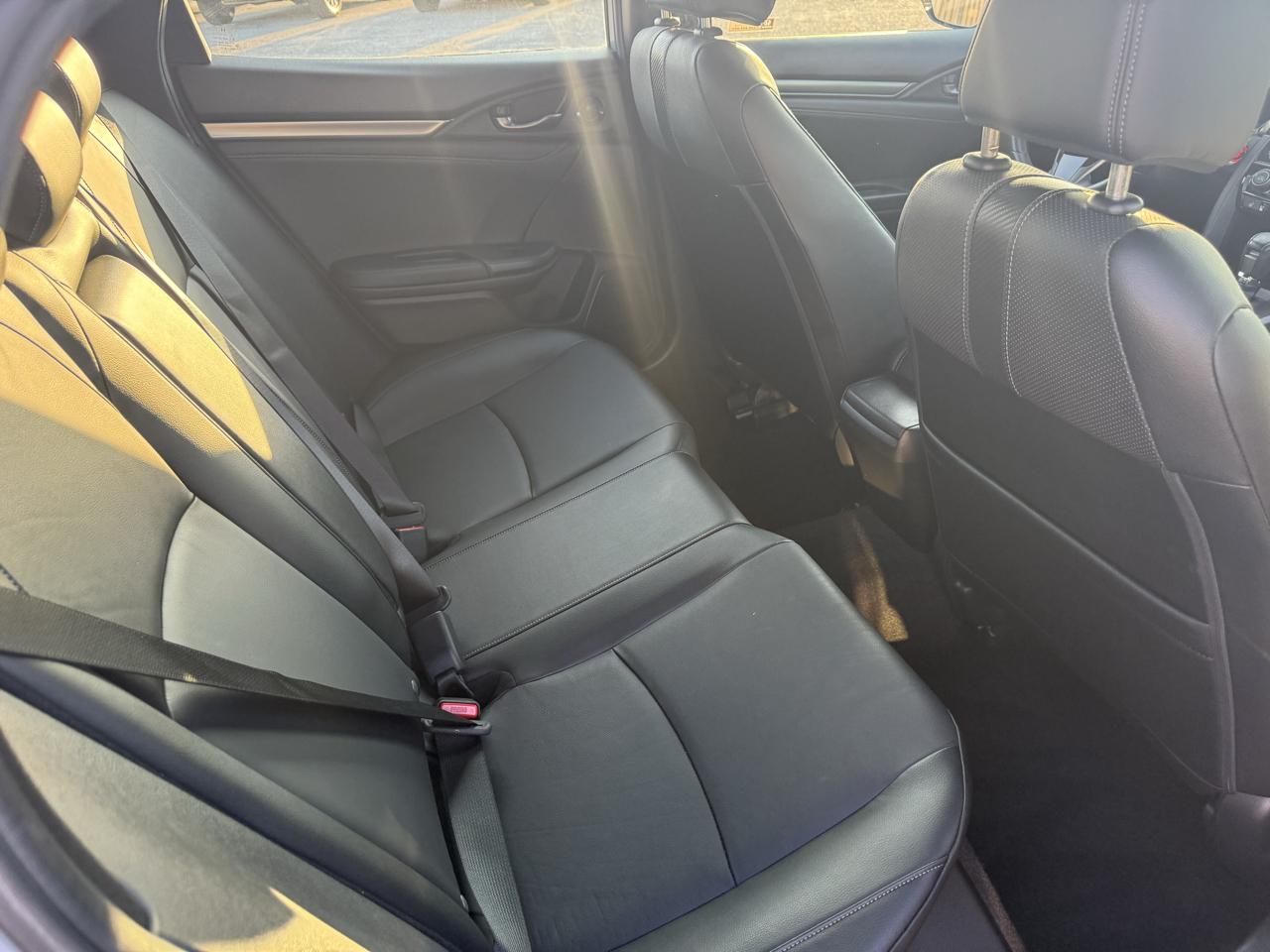 Honda Civic EX-L w/ Navigation 2019