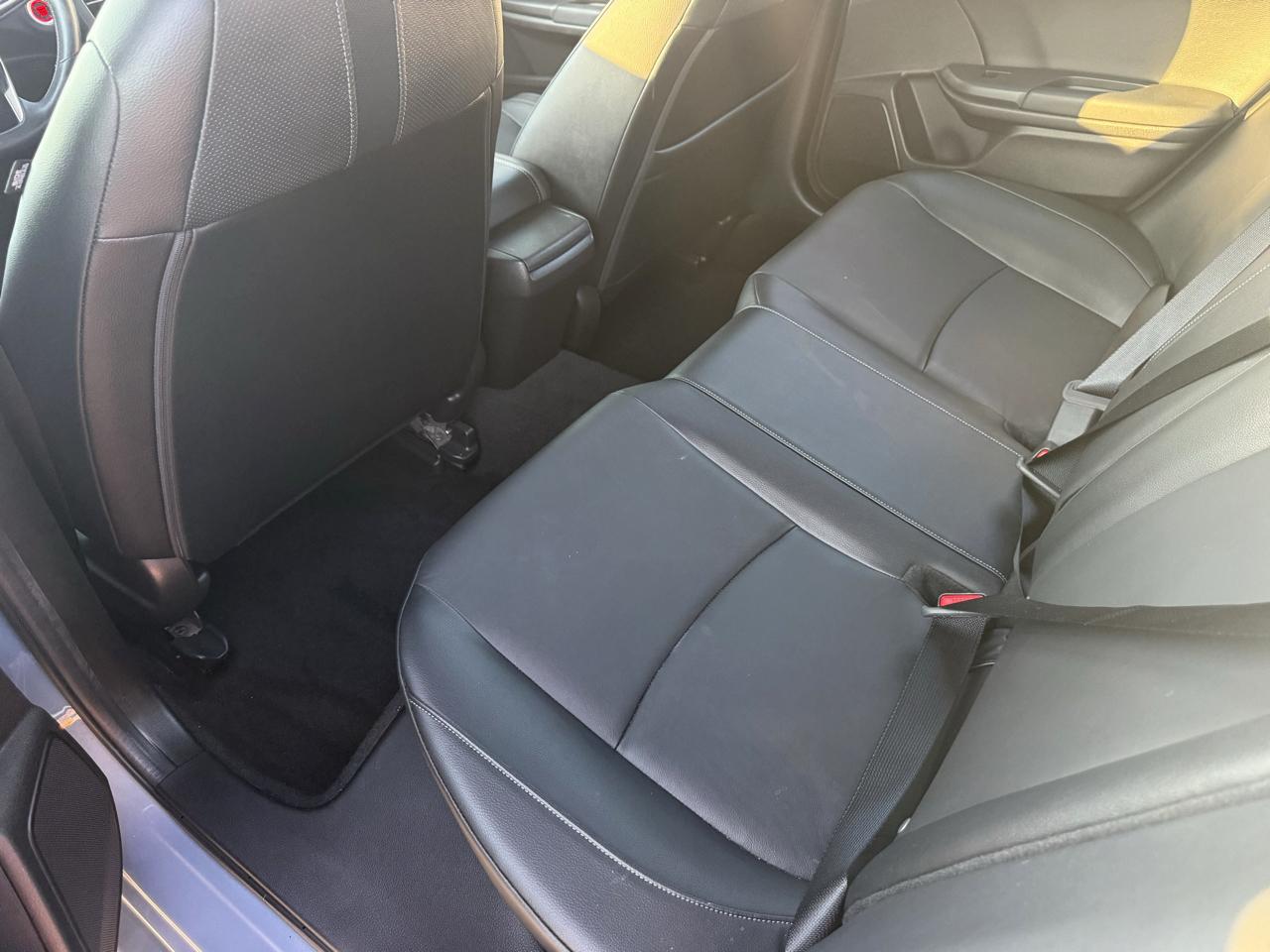 Honda Civic EX-L w/ Navigation 2019