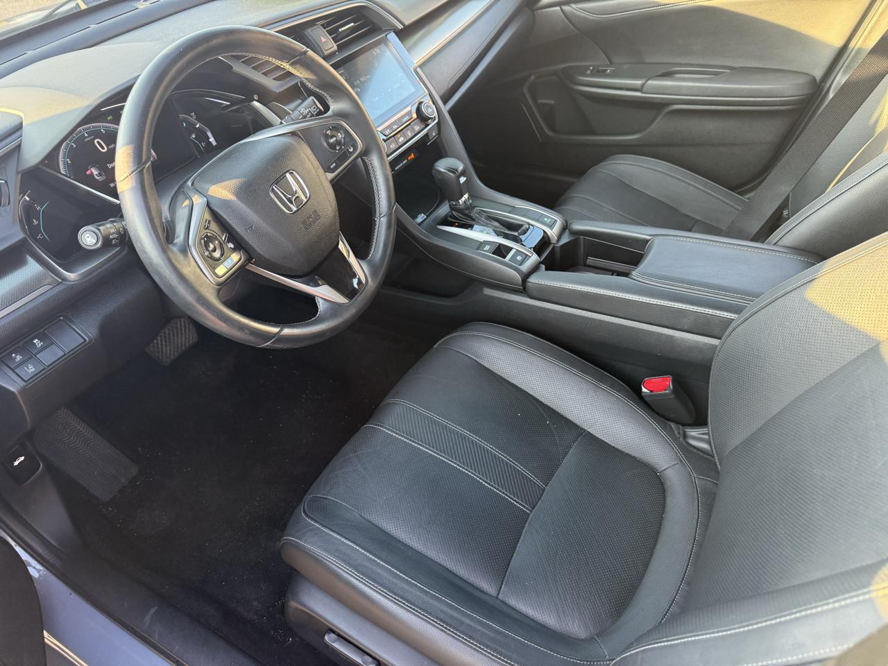 Honda Civic EX-L w/ Navigation 2019