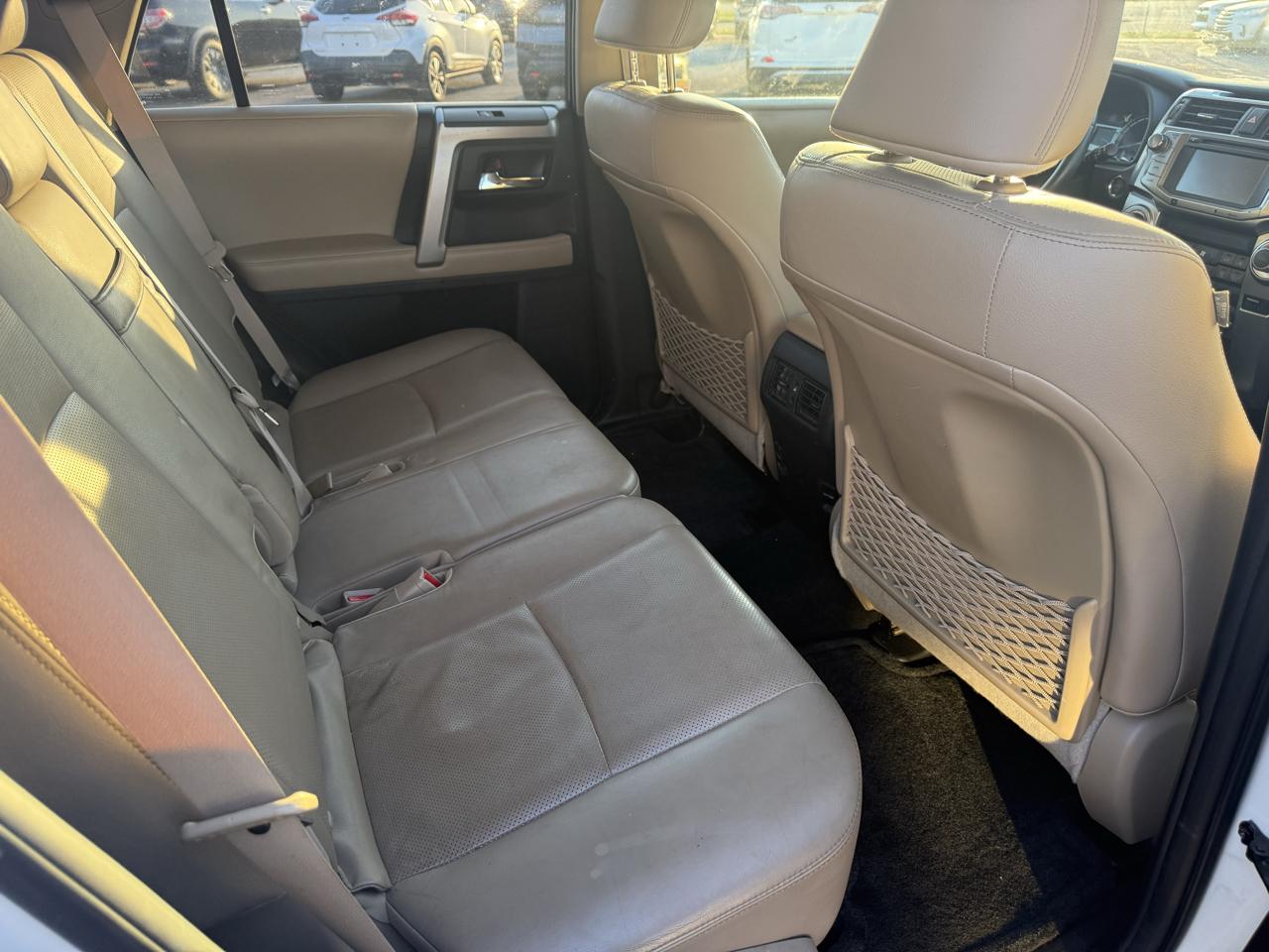 Toyota 4Runner Limited 2WD V6 2015