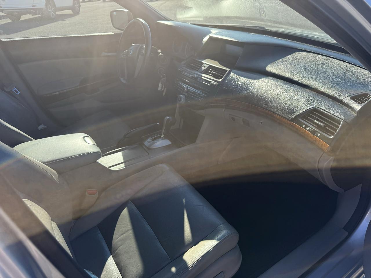 Honda Accord EX-L Sedan AT 2011