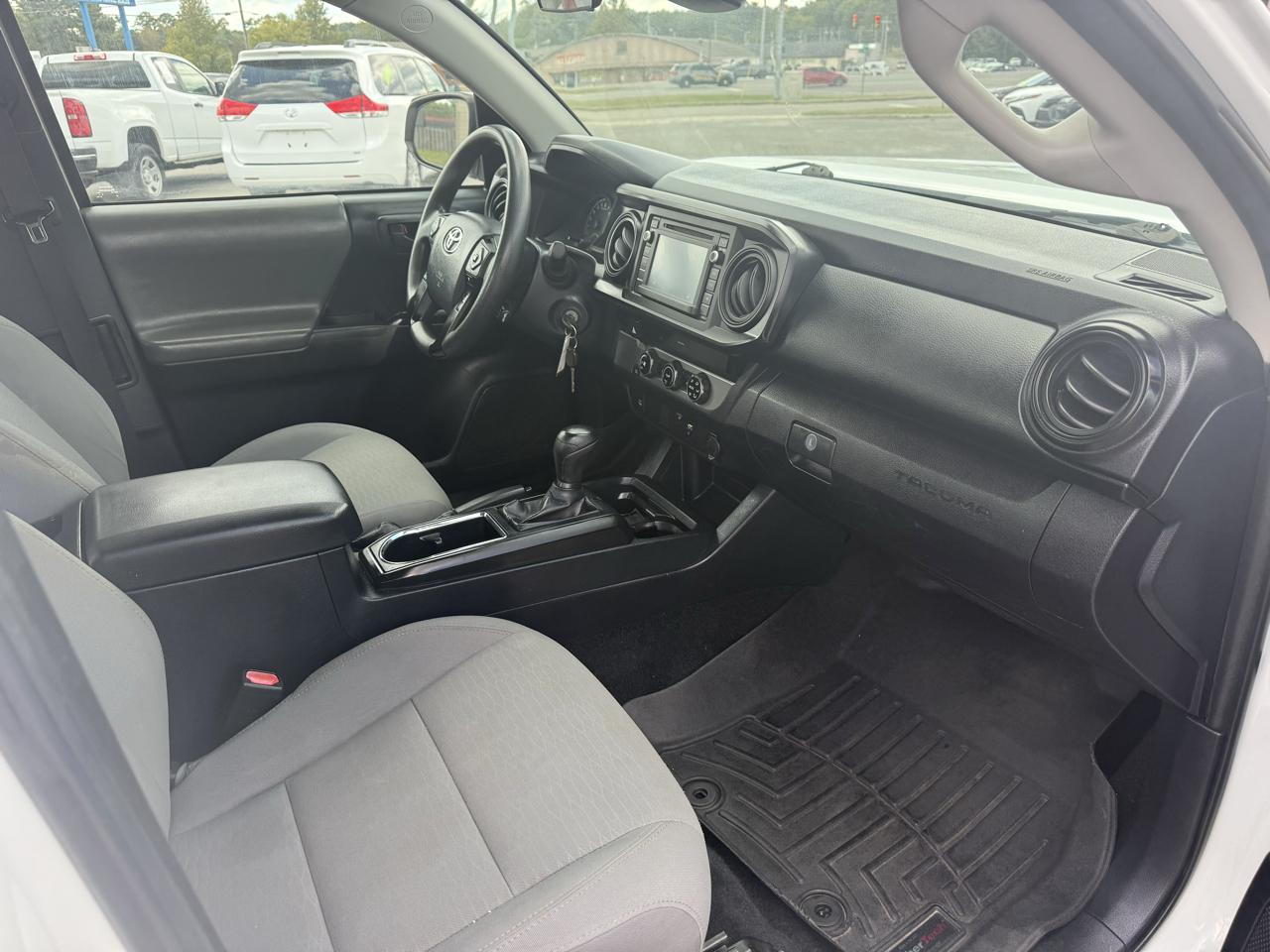 Toyota Tacoma SR5 Access Cab I4 6AT 2WD 2018