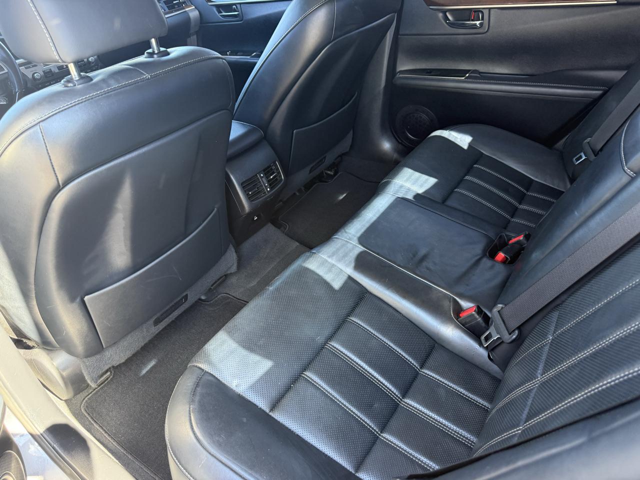 Lexus ES 350 Sedan 2017