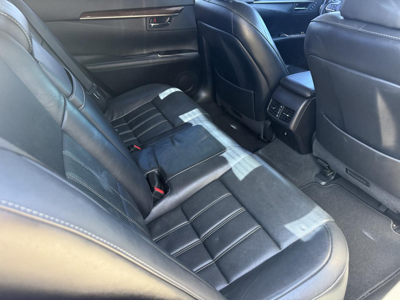 Lexus ES 350 Sedan 2017