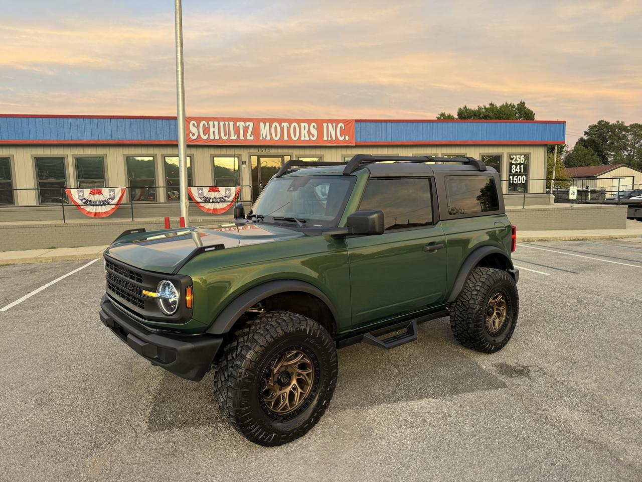 Ford Bronco Base 2-Door 2023