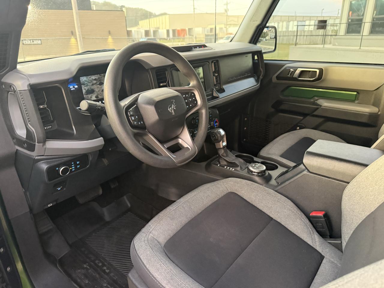 Ford Bronco Base 2-Door 2023