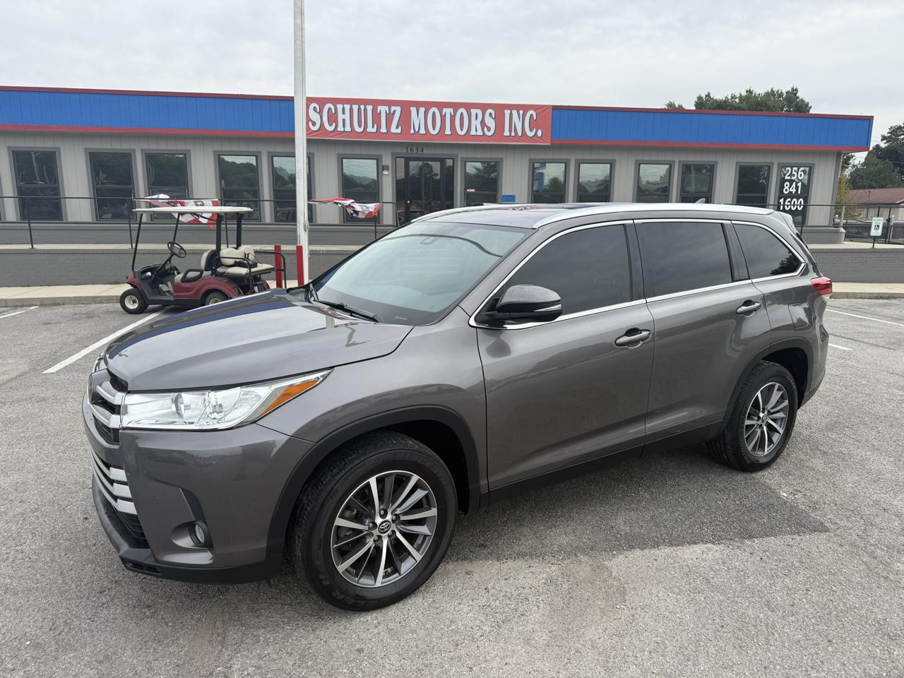 Toyota Highlander XLE FWD V6 2019